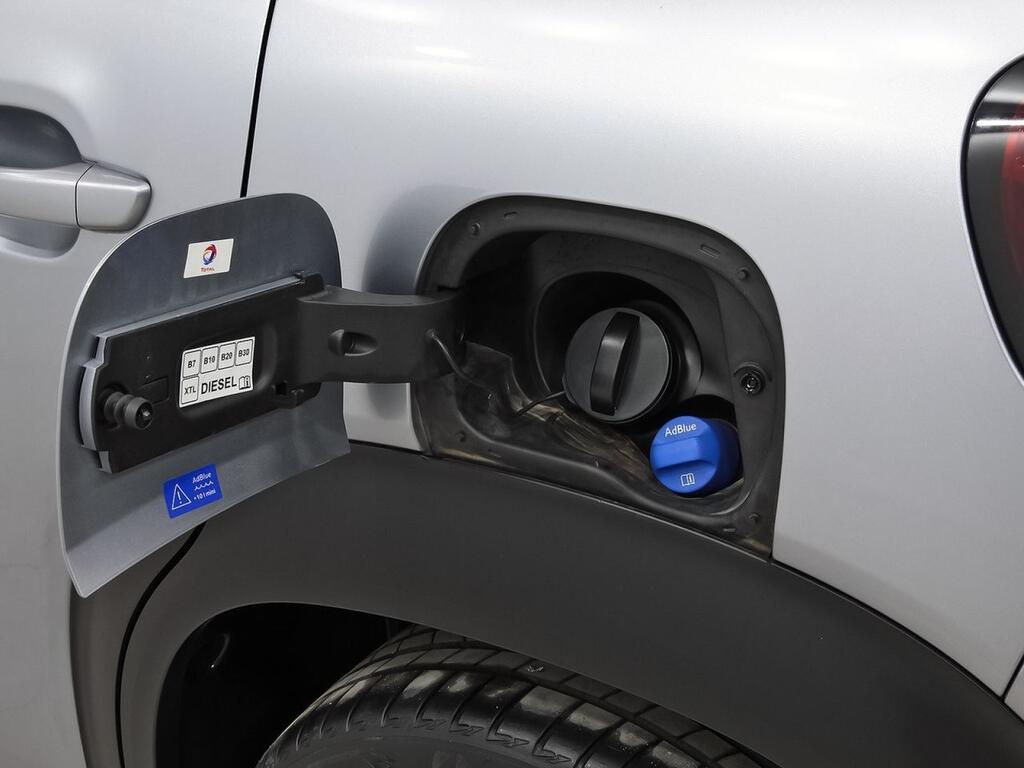 Citroën C3 Aircross BlueHDi 81kW (110CV) Shine Pack 32