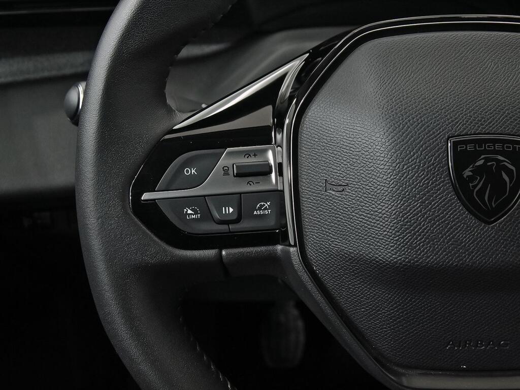 Peugeot 308 5P Allure PureTech 130 S&S MAN