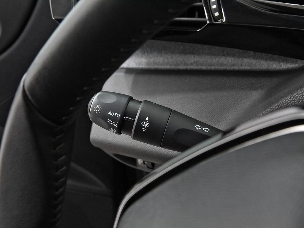 Peugeot 308 5P Allure PureTech 130 S&S MAN