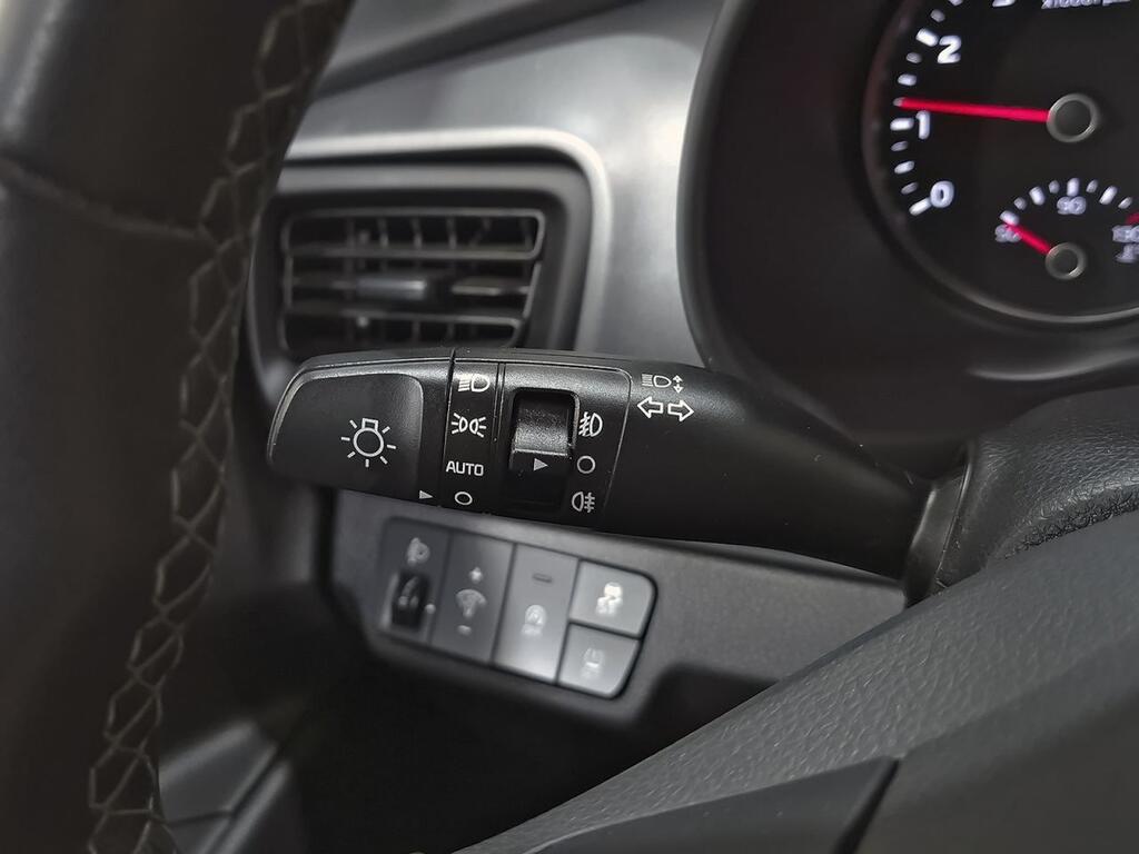 Kia Stonic 1.0 T-GDi 74kW (100CV) MHEV MT Concept 13