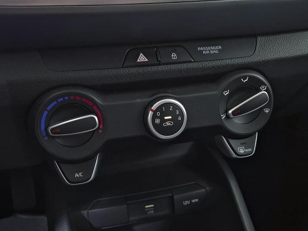 Kia Stonic 1.0 T-GDi 74kW (100CV) MHEV MT Concept 20
