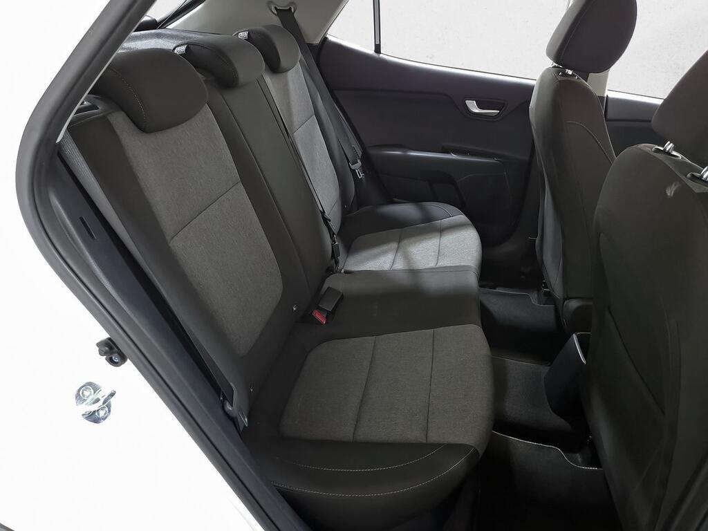 Kia Stonic 1.0 T-GDi 74kW (100CV) MHEV MT Concept 8