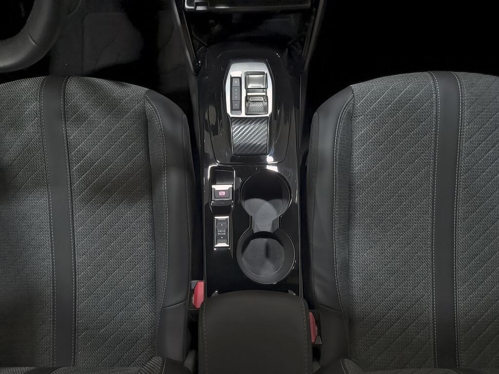 Peugeot 2008 Allure Pack BlueHDI 130 S&S EAT8