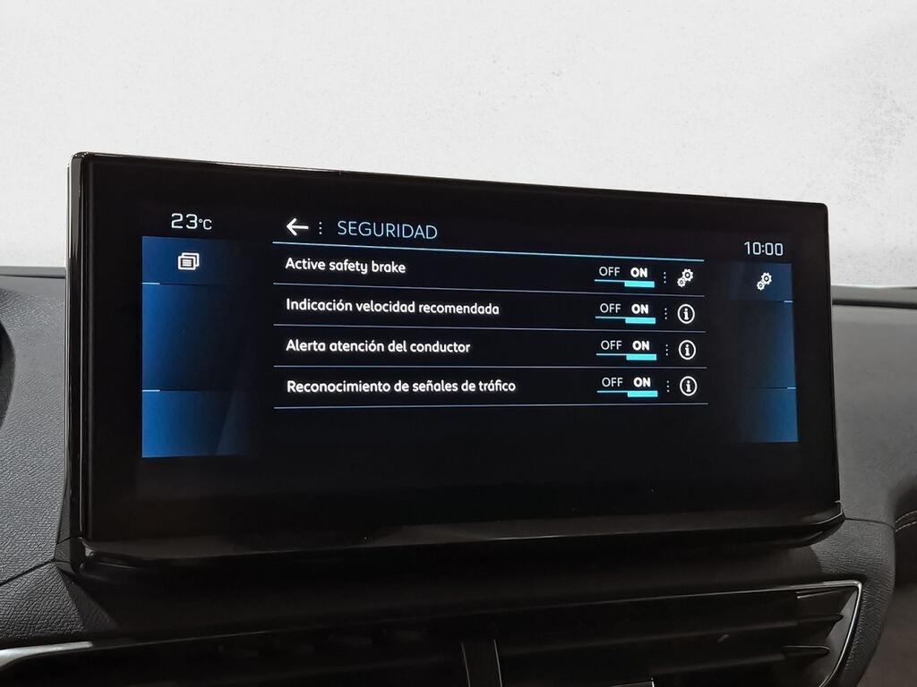 Peugeot 3008 1.2 PureTech 96KW S&S GT EAT8 22