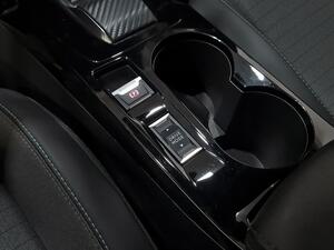 Peugeot 2008 Allure Pack BlueHDI 130 S&S EAT8 28