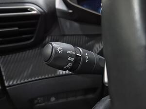 Peugeot 2008 Allure Pack BlueHDI 130 S&S EAT8 14