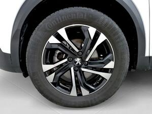 Peugeot 2008 Allure Pack BlueHDI 130 S&S EAT8 10