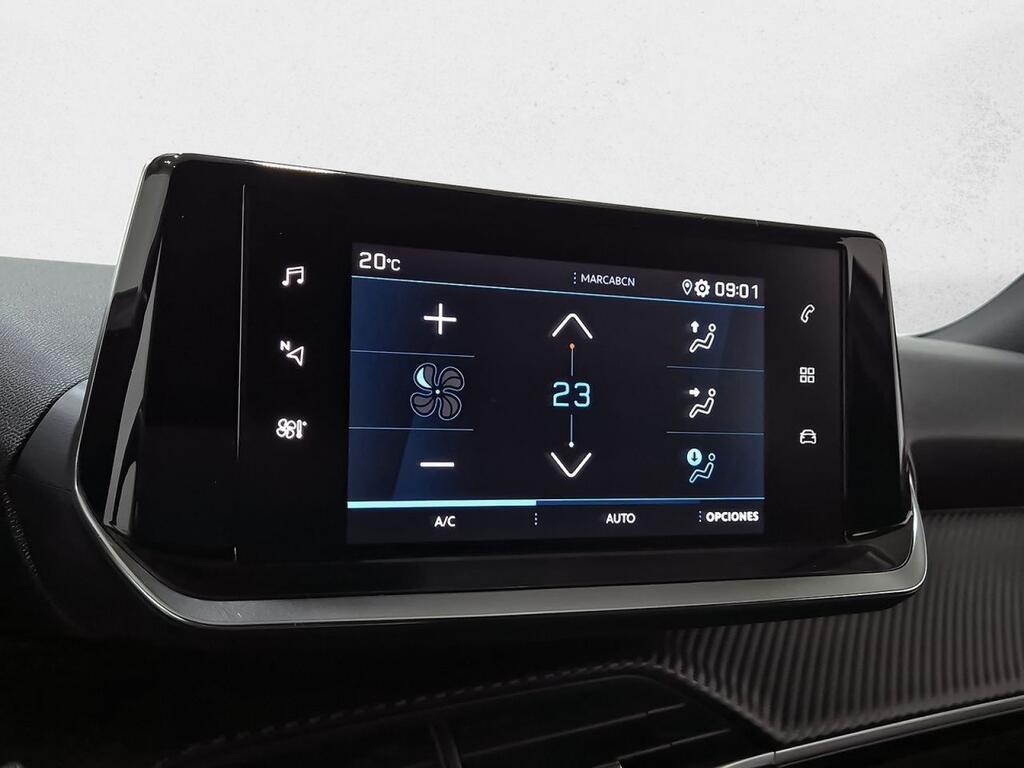Peugeot 2008 Allure Pack BlueHDI 130 S&S EAT8 21