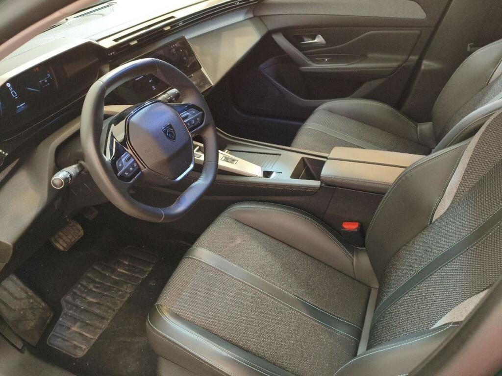 Peugeot 308 5P Allure Pack PureTech 130 S&S EAT8