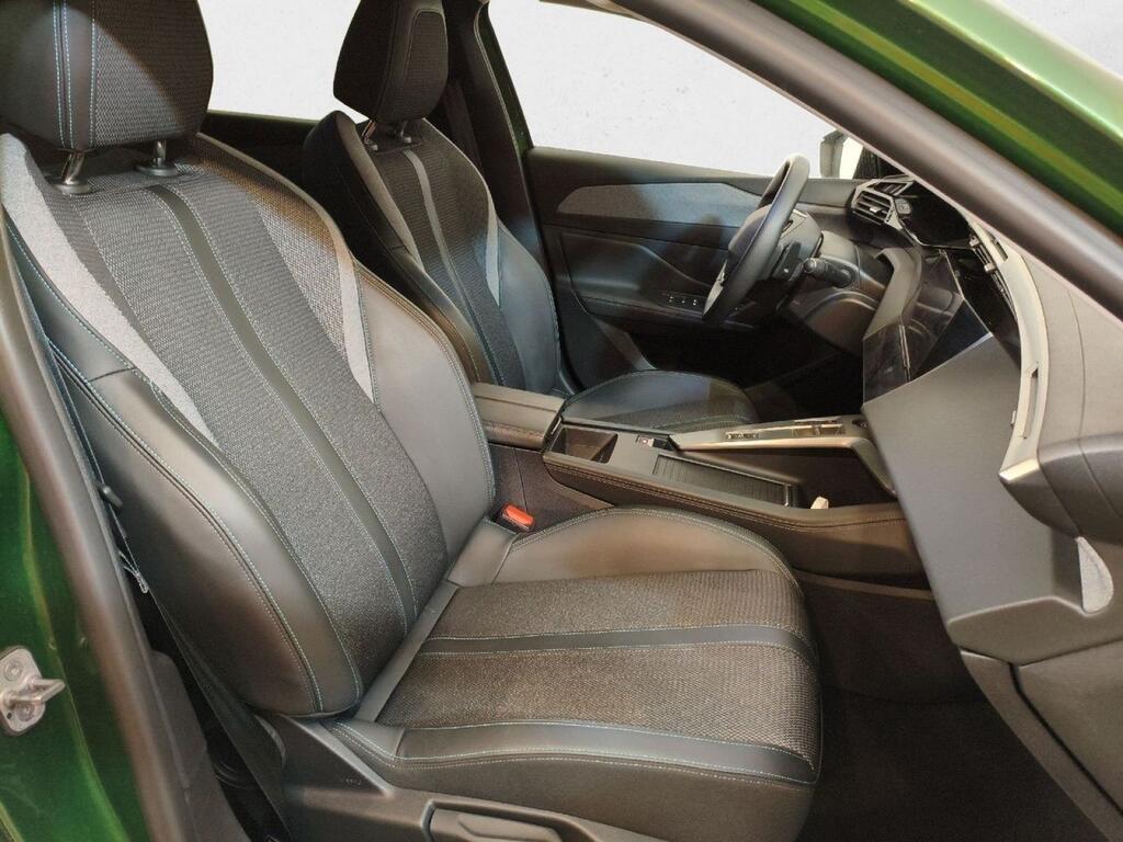 Peugeot 308 5P Allure Pack PureTech 130 S&S EAT8