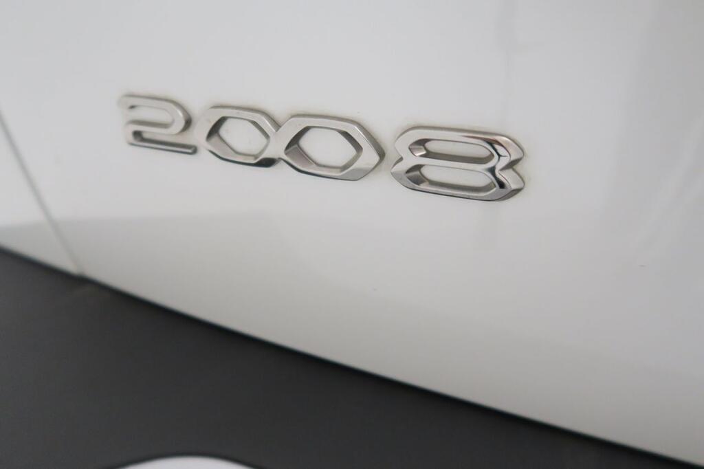 Peugeot 2008 Allure Pack BlueHDI 130 S&S EAT8