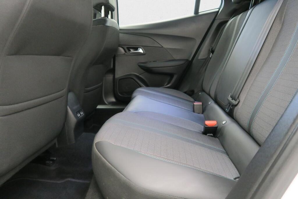 Peugeot 2008 Allure Pack BlueHDI 130 S&S EAT8