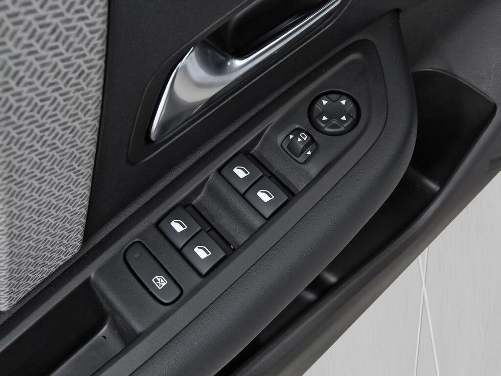 Citroën C4 ë-C4 eléctrico 115kW 54kWh Max 13