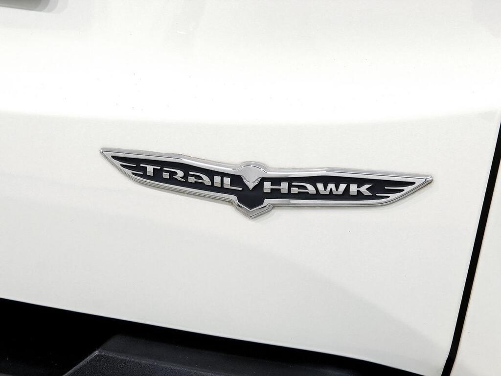 Jeep Renegade 4xe Trailhawk 1.3 PHEV 240hp AT EAWD 42