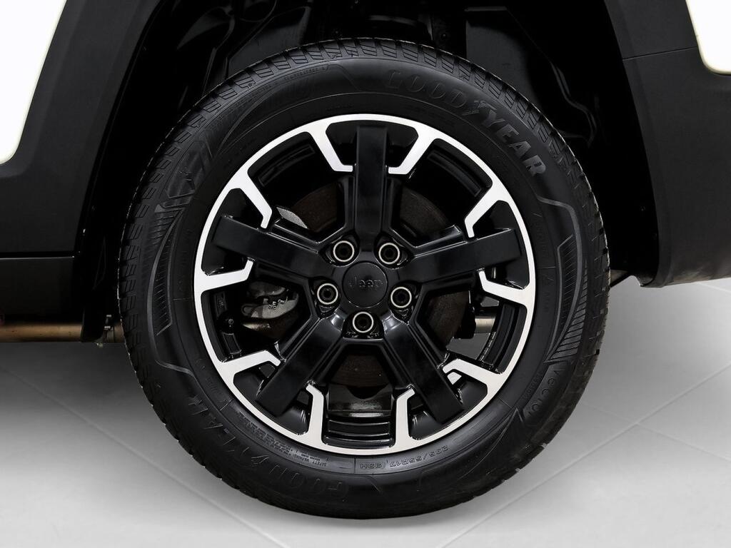 Jeep Renegade 4xe Trailhawk 1.3 PHEV 240hp AT EAWD 11