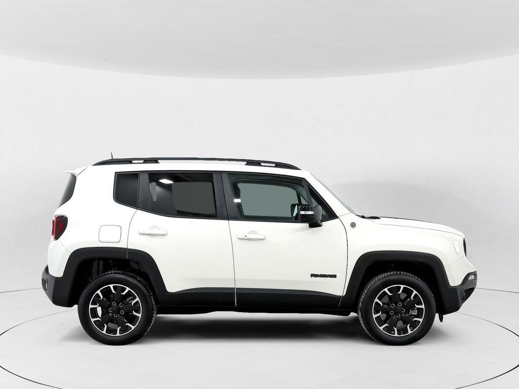 Jeep Renegade 4xe Trailhawk 1.3 PHEV 240hp AT EAWD 3