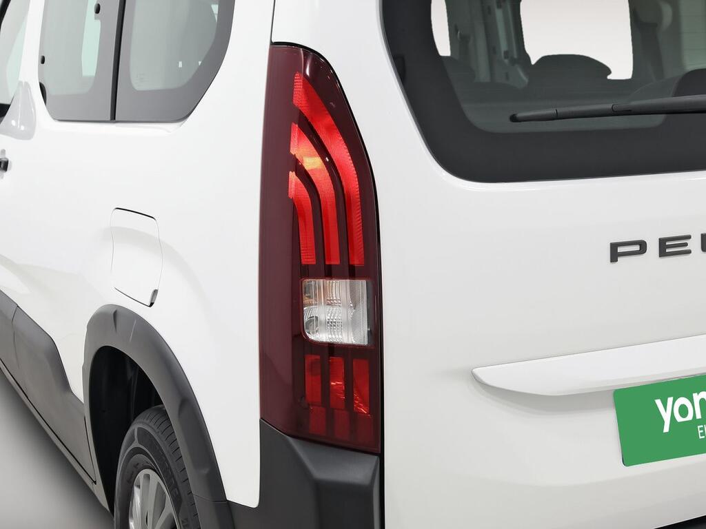 Peugeot Rifter Rifter Allure BlueHDi 100
