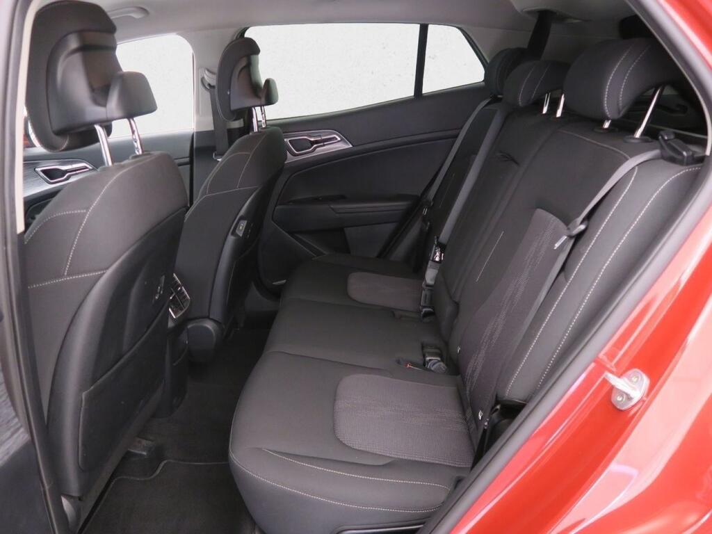 Kia Sportage 1.6 T-GDi MHEV Drive 150CV 4X2 19