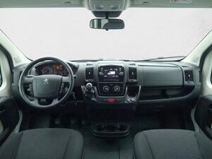 Peugeot Boxer ** BOXER FURGON 2.2 BHDI 140CV L2H2 333 4P