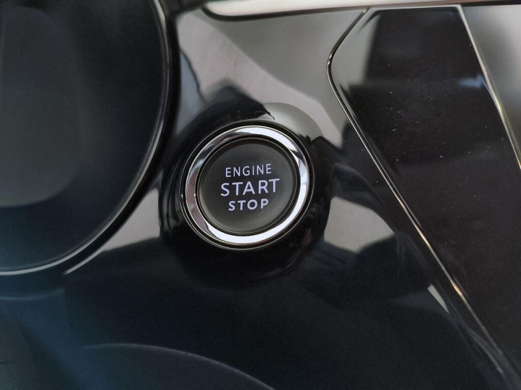 Opel Corsa 50kWh Elegance-e Segunda mano