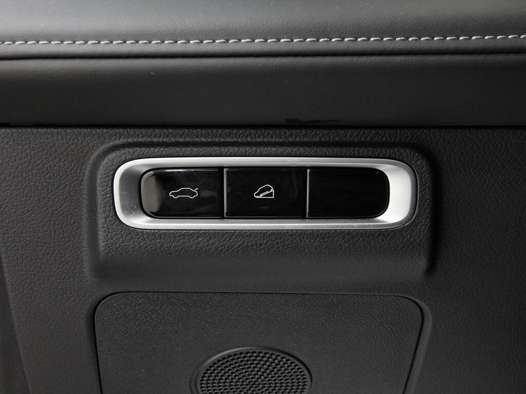 Ebro S700 1.6 TGDI Luxury 7 DCT 16