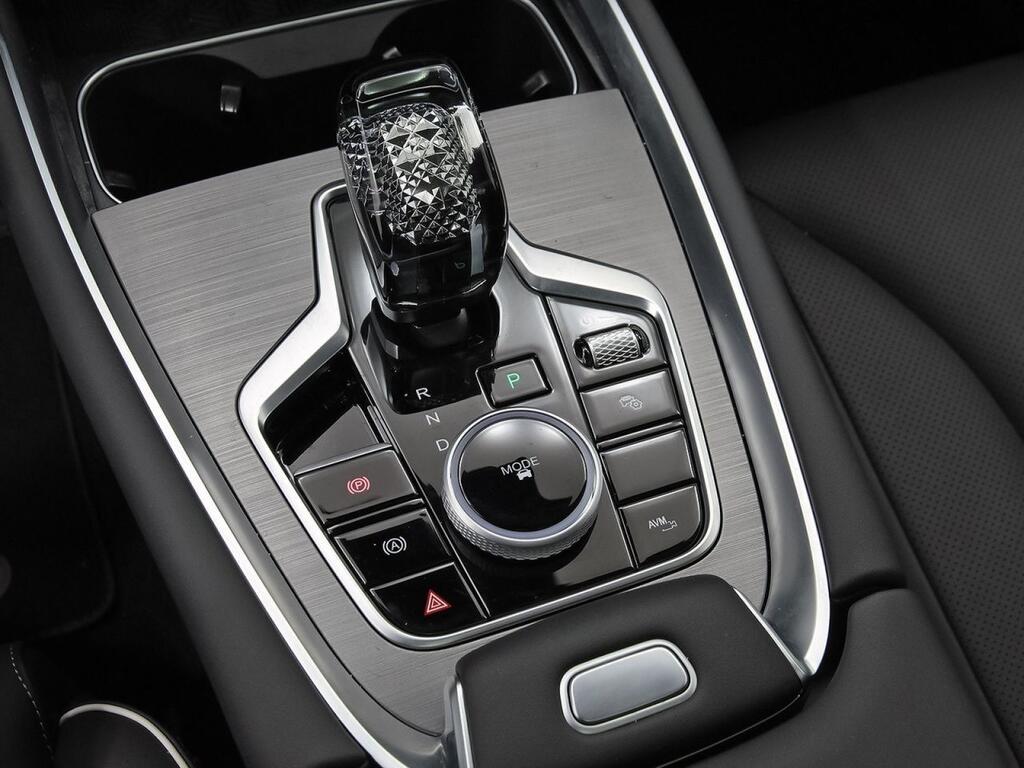 Ebro S700 1.6 TGDI Luxury 7 DCT 36