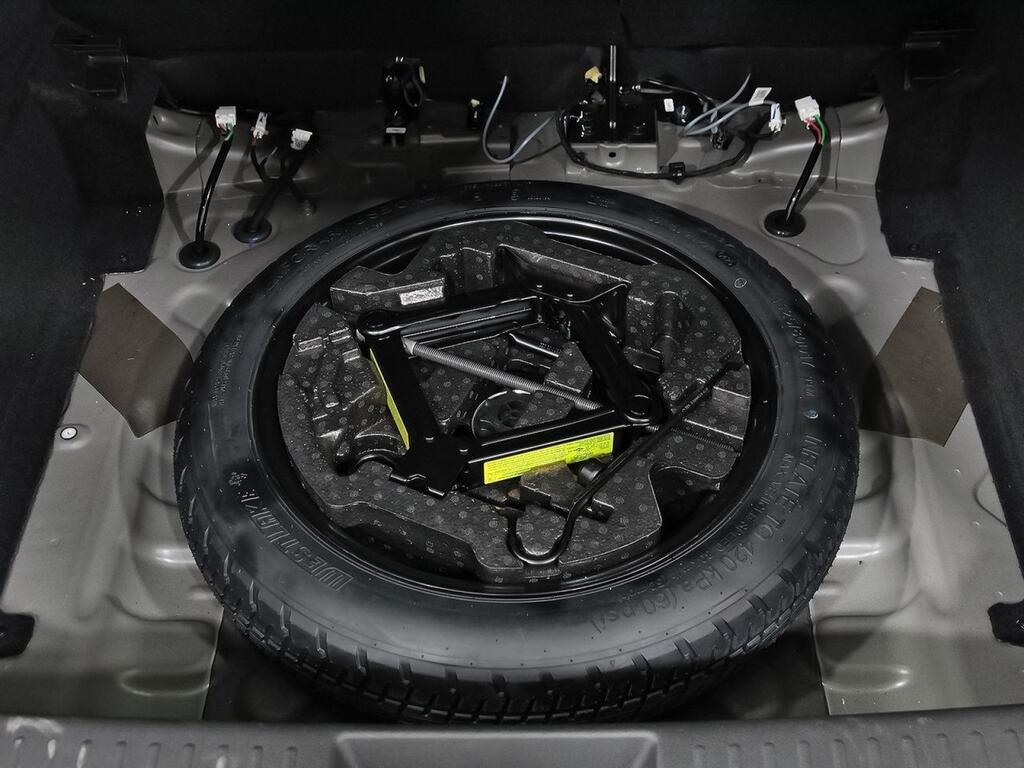 Ebro S700 1.6 TGDI Luxury 7 DCT 41