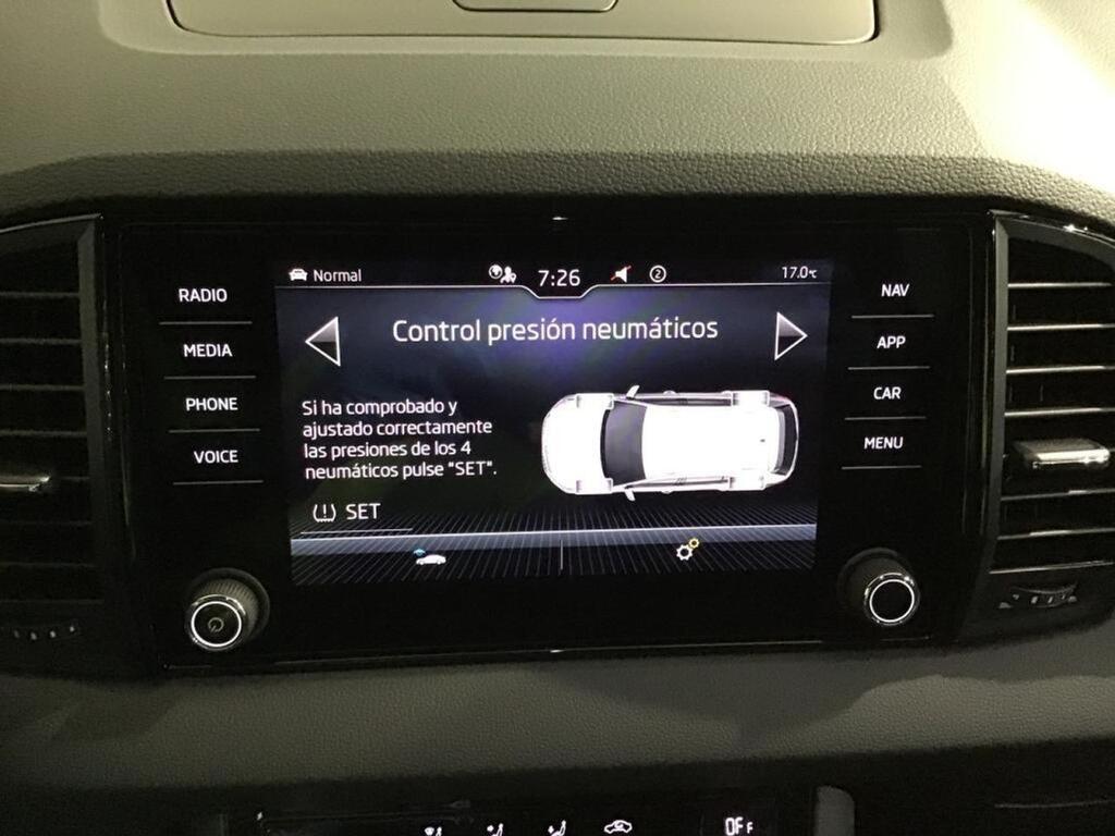 Skoda Karoq 1.5 TSI 110kW (150CV) DSG ACT Sportline 13