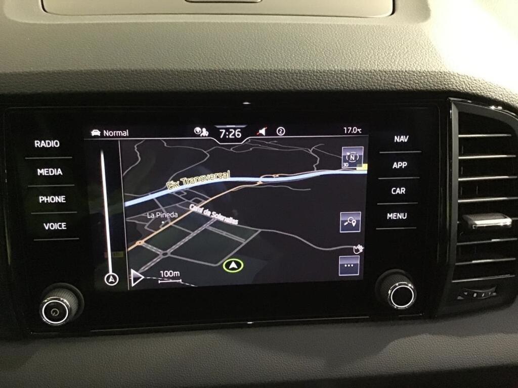 Skoda Karoq 1.5 TSI 110kW (150CV) DSG ACT Sportline 14