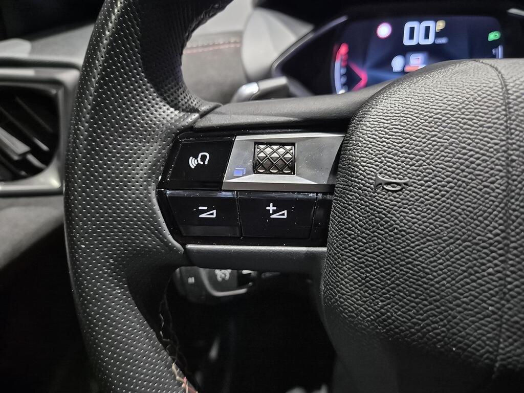 DS DS 3 BlueHDi 96 kW Auto PERFORMANCE LINE+ 18
