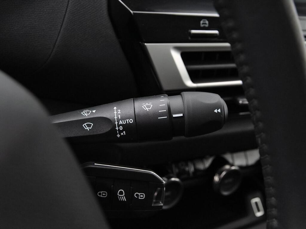 Citroën C4 Hybrid 145 ë-DCS6 Plus