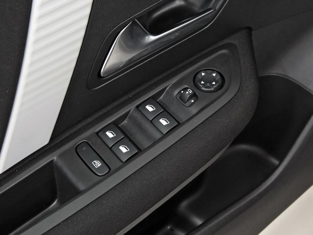 Citroën C4 Hybrid 145 ë-DCS6 Plus