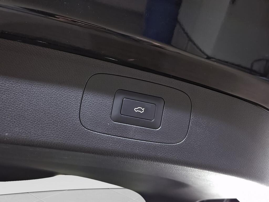 Ebro S700 1.6 TGDI Luxury 7 DCT