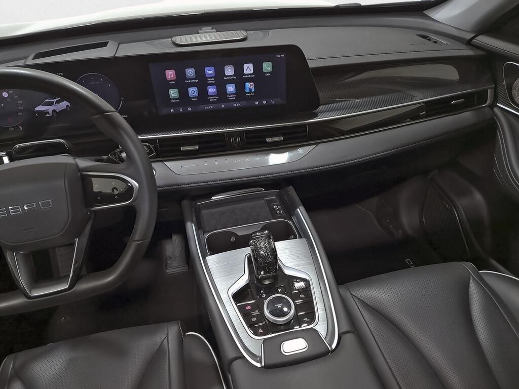 Ebro S700 1.6 TGDI Luxury 7 DCT