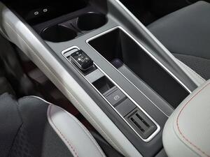 Skoda Elroq 210 kW (CV) 82 kWh (77 kwh neta) 28