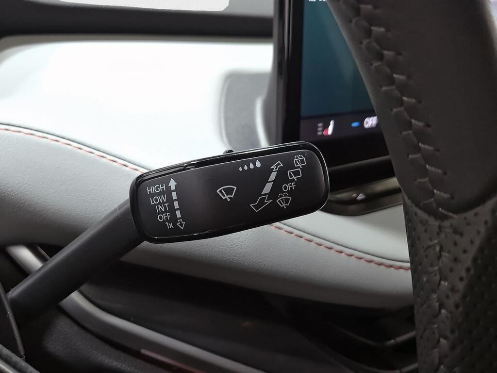 Skoda Elroq 210 kW (CV) 82 kWh (77 kwh neta) 15