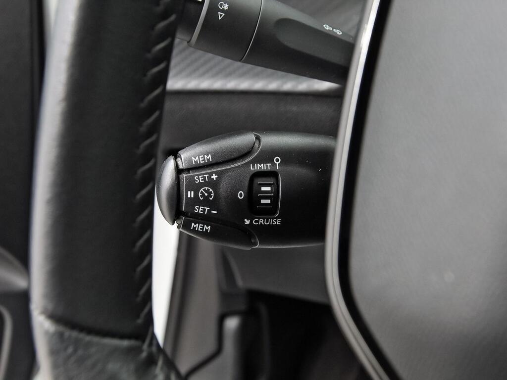 Peugeot 208 BlueHDi 73kW (100CV) Active 17