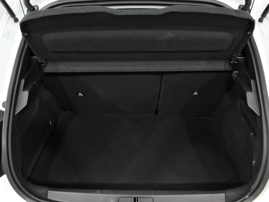 Peugeot 208 BlueHDi 73kW (100CV) Active 10