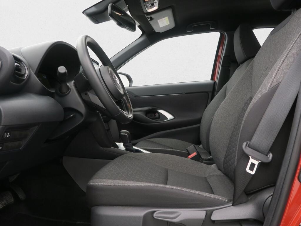 Toyota Yaris Cross 1.5 120H Active Tech 11