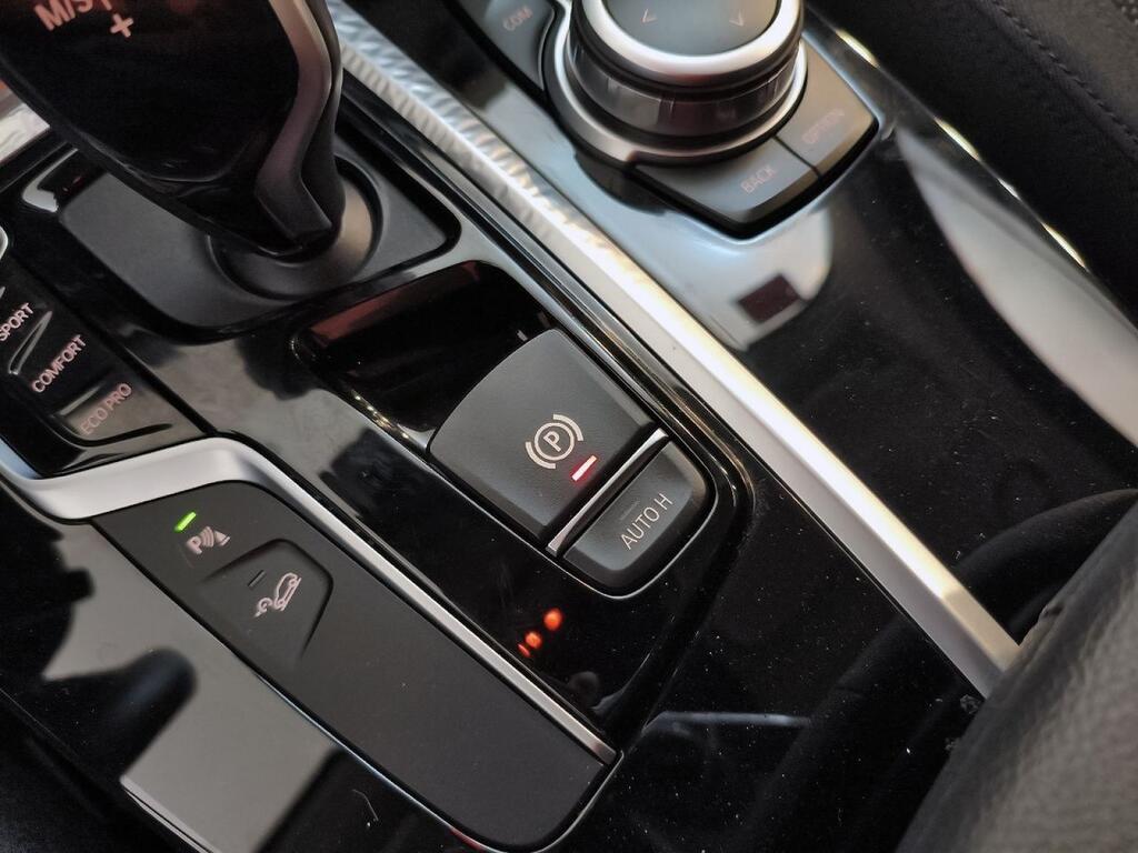 BMW X3 xDrive20d 25