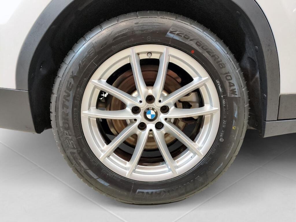 BMW X3 xDrive20d 10
