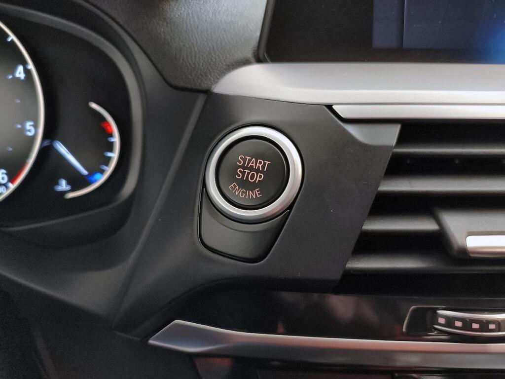 BMW X3 xDrive20d 18