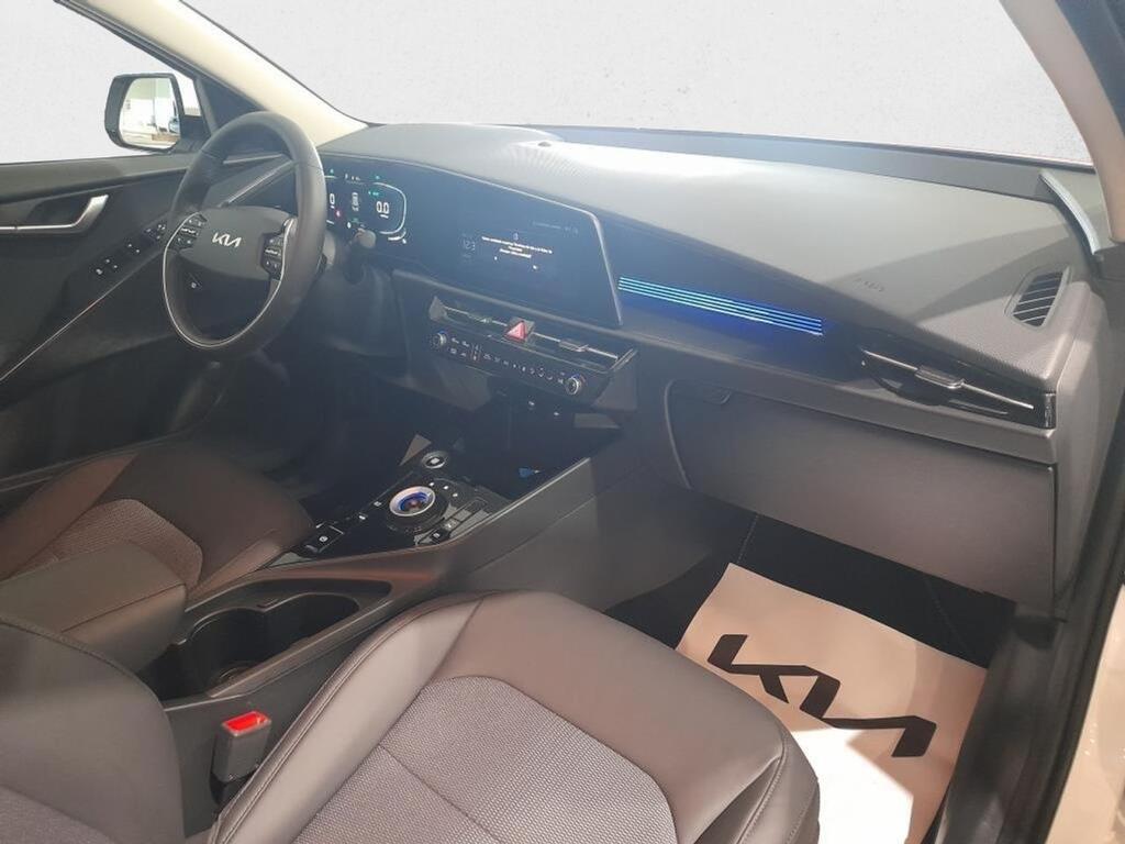 Kia Niro 1.6 GDi HEV 95kW (129CV) Drive
