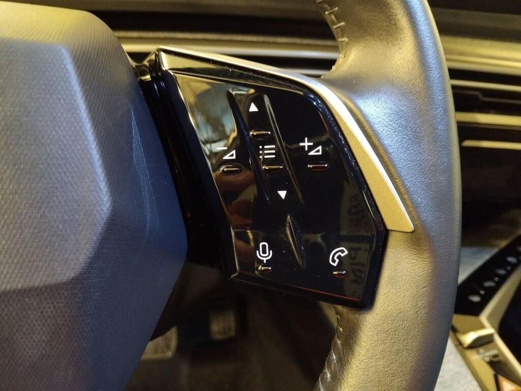 Peugeot 3008 Hybrid 1.2 100KW Allure eDCS6 14