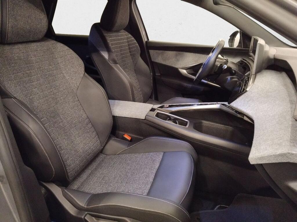 Peugeot 3008 Hybrid 1.2 100KW Allure eDCS6 19