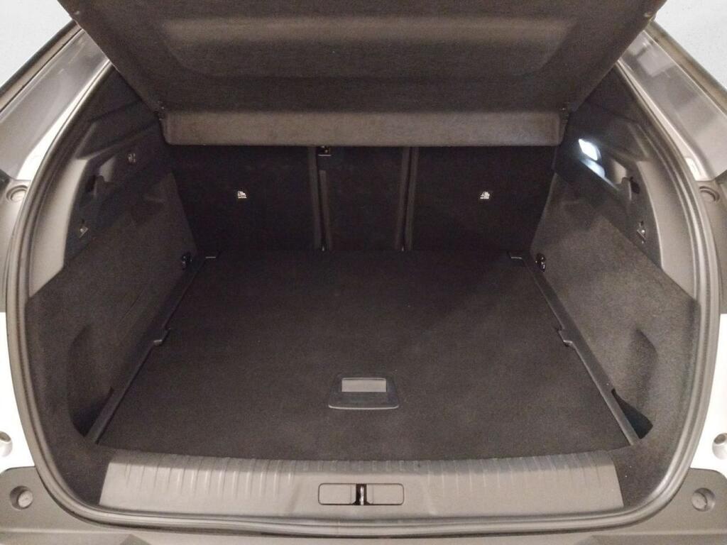 Peugeot 3008 Hybrid 1.2 100KW Allure eDCS6 8