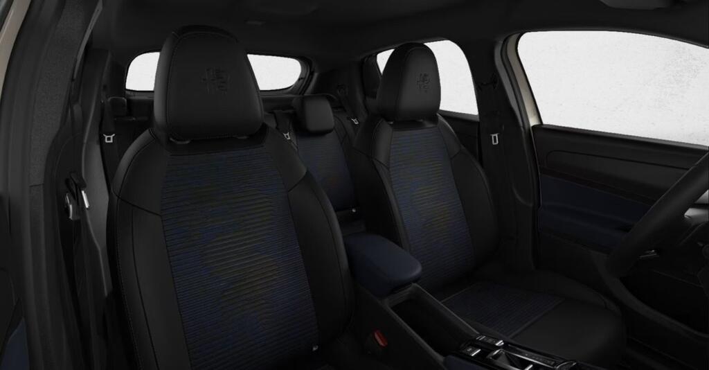 Alfa Romeo Junior SUV 1.2 MHEV 107KW IBRIDA TI E-DCT6 145 5P 7