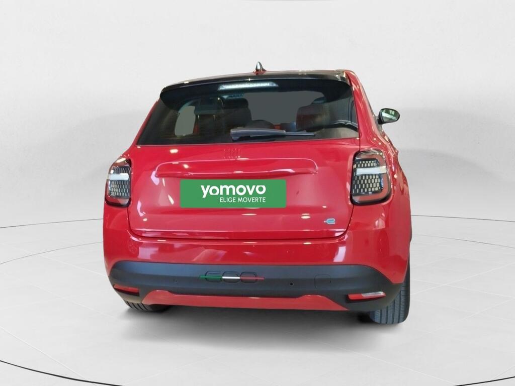 Fiat 600 600e RED 54kwh 115kw (156cv) 4