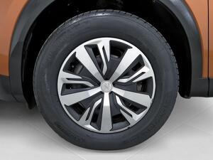 Peugeot 2008 Active Pack BlueHDI 130 S&S EAT8 10