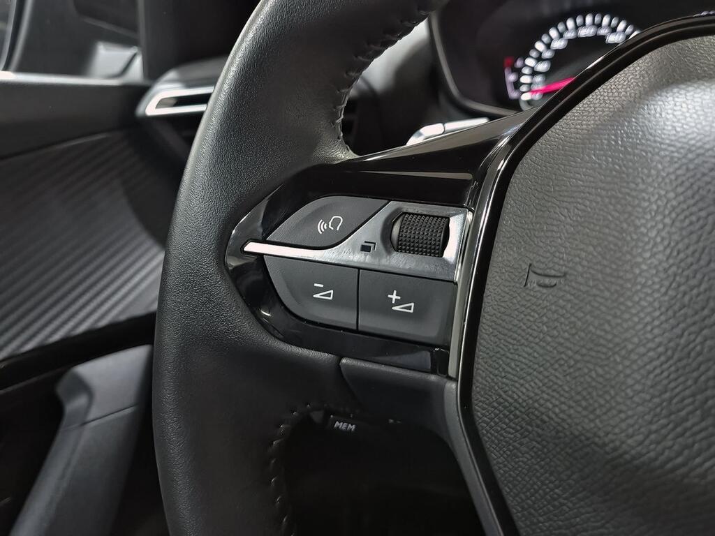Peugeot 2008 Active Pack BlueHDI 130 S&S EAT8